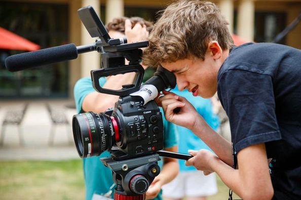 digital media picture 2